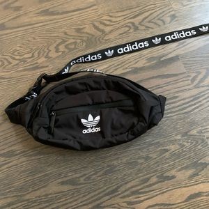 Adidas fanny pack